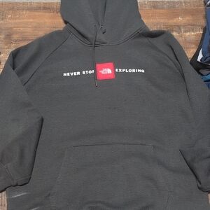 2The North Face Women's Charcoal Hoodie